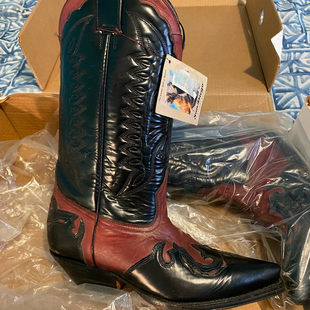 Black and Red Cowboy Boots